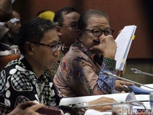 Menteri Koperasi dan UKM Bahas RUU Perkoperasian