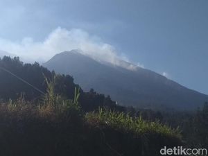 Kebakaran di Merbabu Belum Terkendali, Ini Dia Faktor Penghambatnya