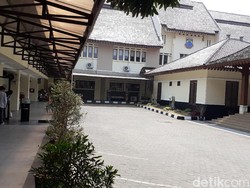 Anggota DPRD Kota Cimahi pun Ikut Gadaikan SK