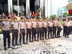 Demo Ricuh Mereda, KPK Masih Dijaga Polisi