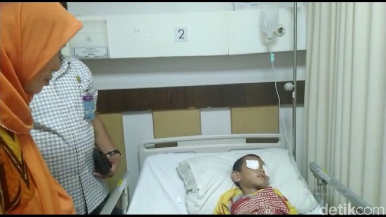 Bocah di Jambi Dirawat karena Matanya Iritasi, Diduga Imbas Kabut Asap