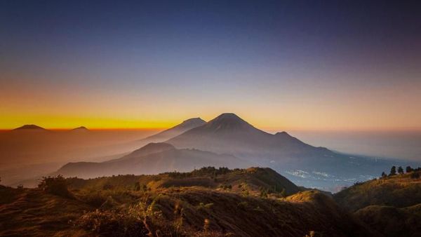 Sudah Gatal Ingin Mendaki? Bujuk Dulu dengan Foto Indahnya Gunung Prau