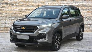 Wuling Almaz Versi Chevrolet