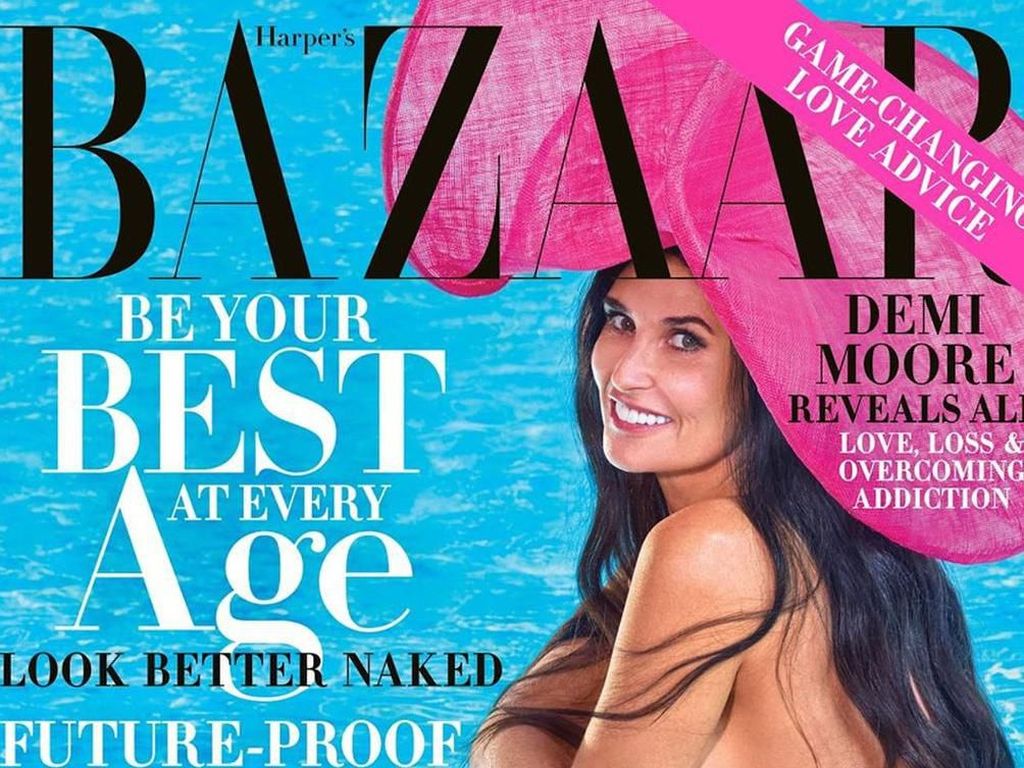 Demi Moore Pose Tanpa Busana untuk Majalah Fashion di Usia 56 Demi Moore Pose Tanpa Busana untuk Majalah Fashion di Usia 56