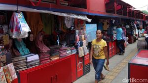 Begini Kondisi PKL Cicadas Setelah Ditata