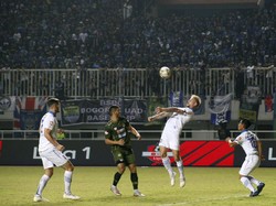 Terkait Insiden Pelemparan Bus Persib, Tira Persikabo Minta Maaf