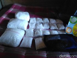 Polisi Ringkus Dua Pengedar, 4 Kg Sabu Diamankan