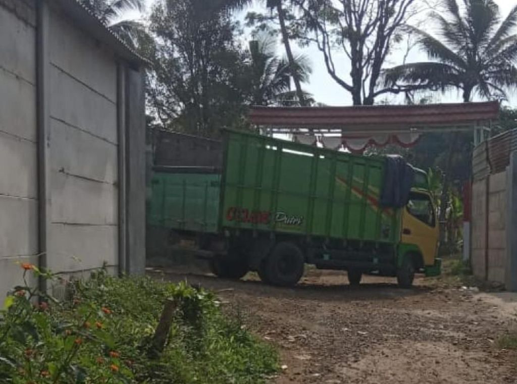 Sudah Disetop, Peternakan Ayam WNA Cina di Cianjur Tetap Beroperasi Sudah Disetop, Peternakan Ayam WNA Cina di Cianjur Tetap Beroperasi