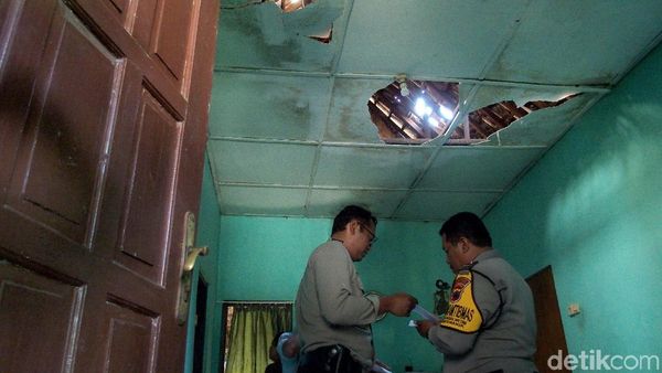 Rumah Warga Rusak Akibat Ledakan di Gudang Brimob Polda Jateng