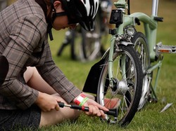 Terpopuler: Brompton dan Tren Sepeda Hits Harga Selangit