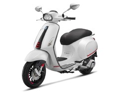 Vespa Rilis Sprint Carbon Warna Putih, Jumlahnya Nggak Banyak