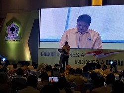 Airlangga Ajak Partai yang Tak Bisa Bentuk Fraksi di Daerah Gabung ke Golkar