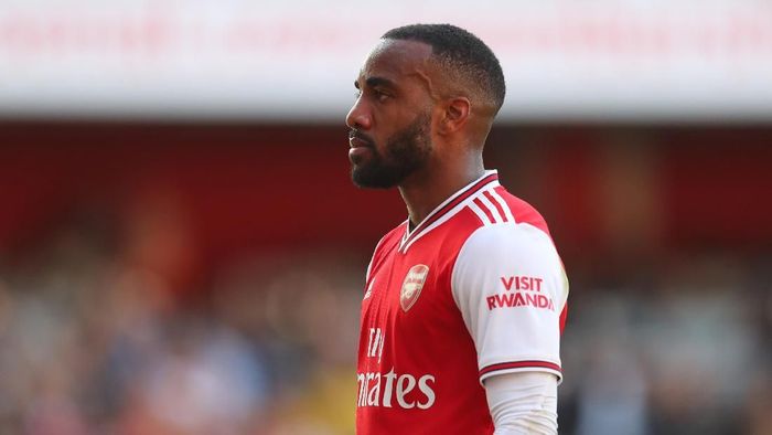 Striker Arsenal Alexandre Lacazette berencana comeback di laga melawan Sheffield United di Liga Inggris ( Foto: Catherine Ivill/Getty Images)