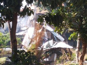 Dan Yon Gegana Jadi Korban Ledakan Gudang Brimob di Semarang Dan Yon Gegana Jadi Korban Ledakan Gudang Brimob di Semarang