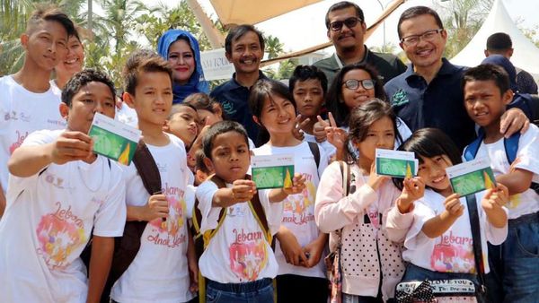 Berbagi Bersama di Lebaran Anak Yatim