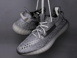 5 Sneakers Kolaborasi Artis Ini Punya Nilai Investasi Tinggi