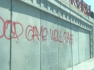 Aksi Vandalisme Nodai Underpass Karanglo Malang Aksi Vandalisme Nodai Underpass Karanglo Malang