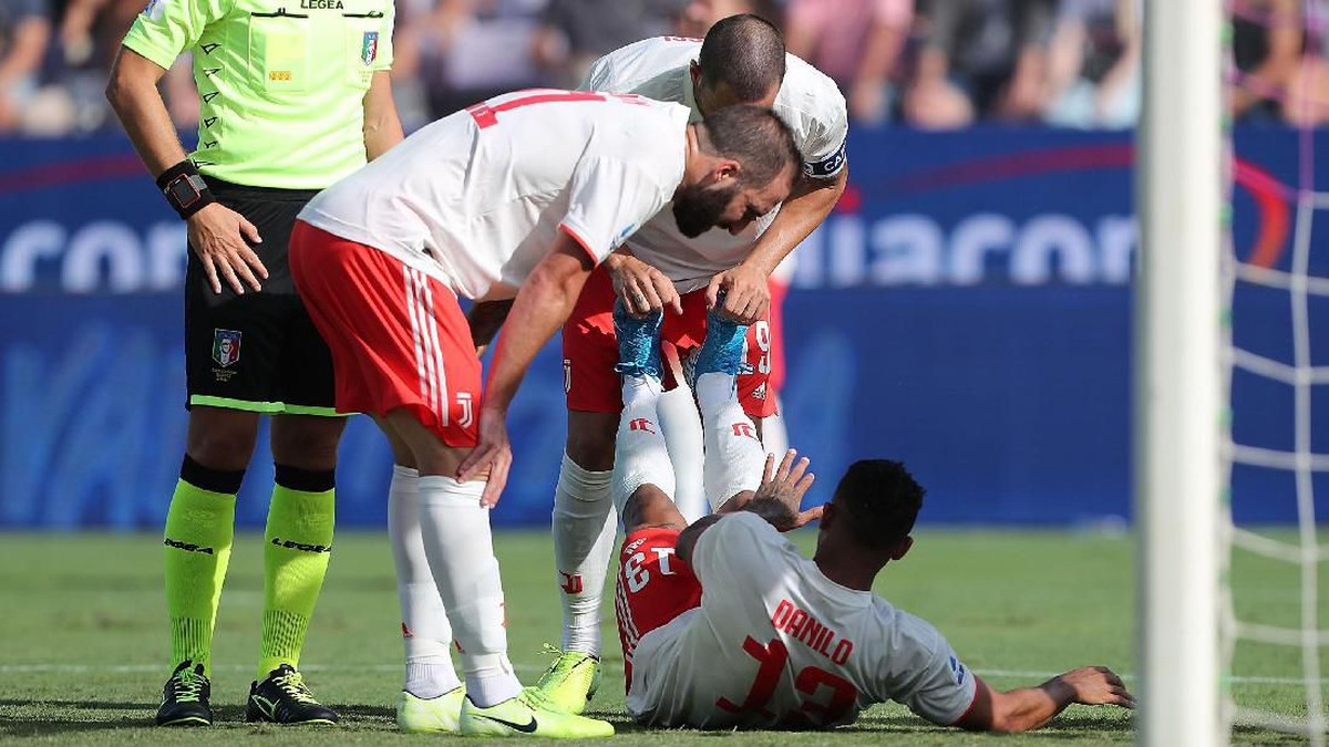 Tiga pemain Juventus cedera saat tandang ke markas Fiorentina (Foto: Gabriele Maltinti/Getty Images)