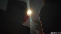 Foto:Harvest Moon dan Ritual Cuci Badik