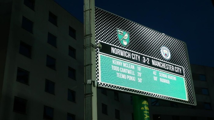 NORWICH, ENGLAND - SEPTEMBER 14: The giant screen reflects the 3-2 Norwich win after the Premier League match between Norwich City and Manchester City at Carrow Road on September 14, 2019 in Norwich, United Kingdom. (Photo by Marc Atkins/Getty Images)