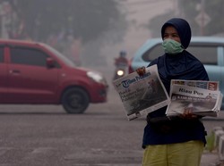 Kemenkes Bagikan 1 Juta Masker Bagi Masyarakat Terdampak Kebakaran Hutan