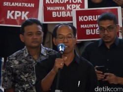 Guru Besar UGM Buatkan Puisi Untuk Jokowi
