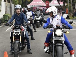 Siapa yang Ngegas Motor Jarinya Masih di Tuas Rem? Bahaya Lho!