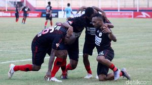 Titus Bonai Bawa Persipura Menang 2-0 Atas Persela Lamongan