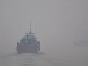 Kemenhub Imbau Nakhoda Kapal Waspadai Kabut Asap Saat Berlayar