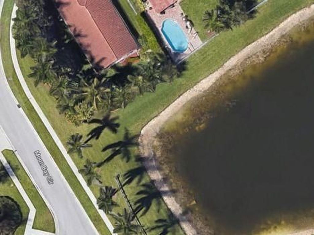 Hilang 22 Tahun, Lelaki Ini Ditemukan Google Earth Hilang 22 Tahun, Lelaki Ini Ditemukan Google Earth
