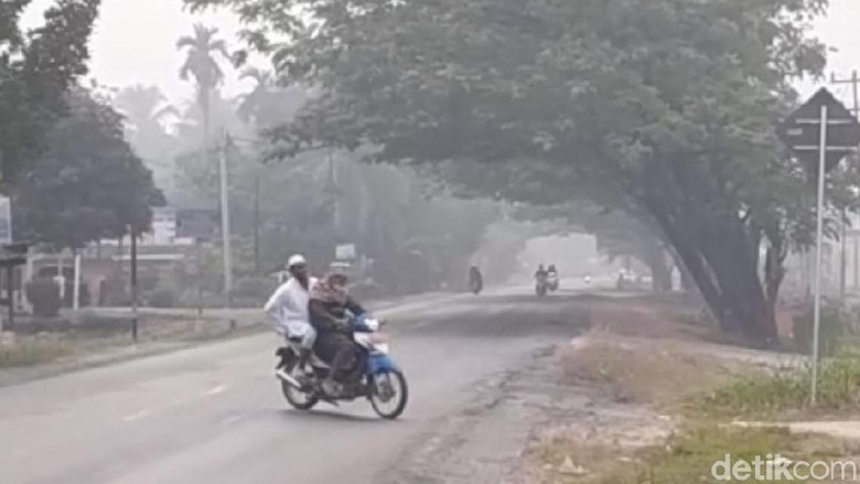 Kabut Asap Masuk Sumbar, Sekolah di Dharmasraya Diliburkan