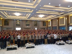 Kapolda Jatim Cerita Peran Warganet Redam Hoaks Kerusuhan di Papua