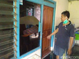 Rumah-rumah Rusak Akibat Ledakan di Mako Brimob Semarang Masih Diperbaiki Rumah-rumah Rusak Akibat Ledakan di Mako Brimob Semarang Masih Diperbaiki