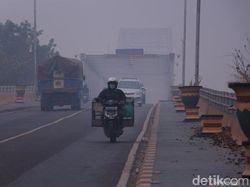 Air Purifier Mahal, Dakron Isi Bantal Sama Ampuhnya Menyaring Kabut Asap