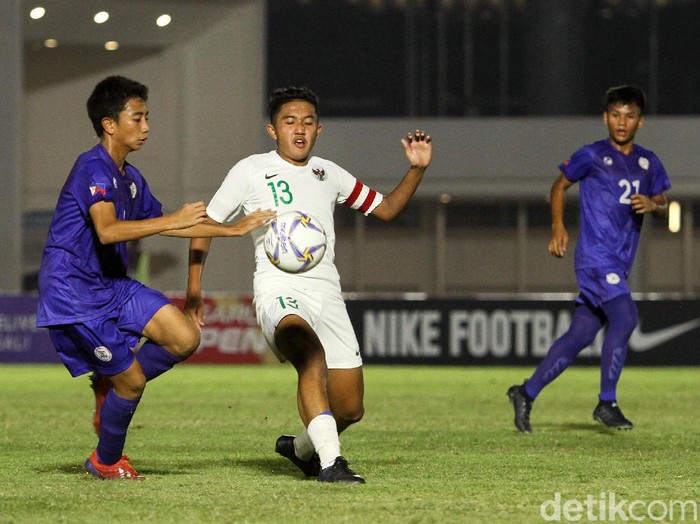 Timnas Indonesia U-16 meraih kemenangan perdananya di Kualifikasi Piala Asia U-16 2020. Garuda Asia menghajar Timnas Filipina U-16 dengan skor 4-0.