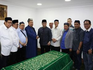 Kisah Bung Karno Ziarah ke Makam Imam Bukhari di Uzbekistan Kisah Bung Karno Ziarah ke Makam Imam Bukhari di Uzbekistan