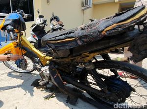 Balada Ohang, Tak Terima Ditilang Bakar Motor Balada Ohang, Tak Terima Ditilang Bakar Motor
