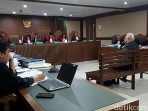 Sidang Proyek Bakamla, Terdakwa Ngaku Kembalikan 35 Ribu Euro ke KPK Sidang Proyek Bakamla, Terdakwa Ngaku Kembalikan 35 Ribu Euro ke KPK