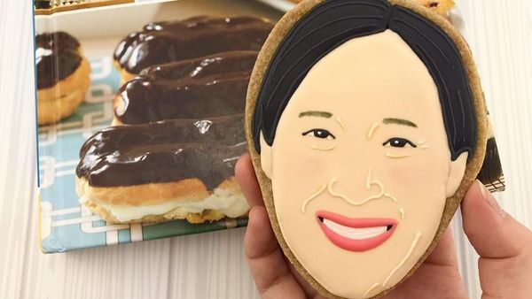 Baker Ini Bikin Cookies Gambar Sosok Asia Amerika Inspiratif