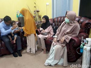 Potret Warga Riau Mengungsi Akibat Kabut Asap Makin Pekat Potret Warga Riau Mengungsi Akibat Kabut Asap Makin Pekat