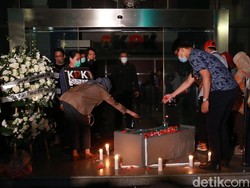 Prosesi Pemakaman KPK Mati di Gedung Merah Putih