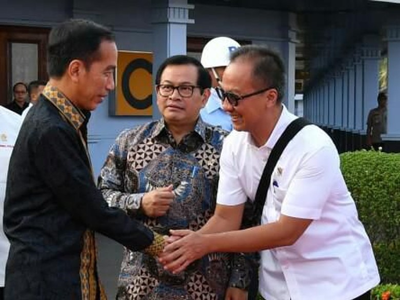 Kemensos Siapkan Langkah Penanganan Karhutla di Sumatera-Kalimantan Kemensos Siapkan Langkah Penanganan Karhutla di Sumatera-Kalimantan