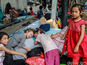 Pencari Suaka Kembali Ke Kebon Sirih, Pemprov Minta UNHCR Tegas Pencari Suaka Kembali Ke Kebon Sirih, Pemprov Minta UNHCR Tegas