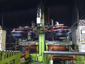 Melihat Proses Pembuatan Ban Asal Korea Selatan