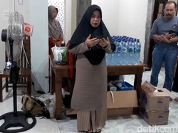 Misi Sosial di Balik Pengobatan Ningsih Tinampi yang Viral