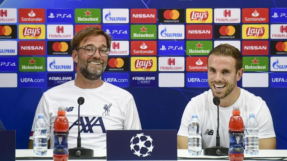 Juergen Klopp dan Jordan HenFoto: Ciro Fusco/ANSA via AP
