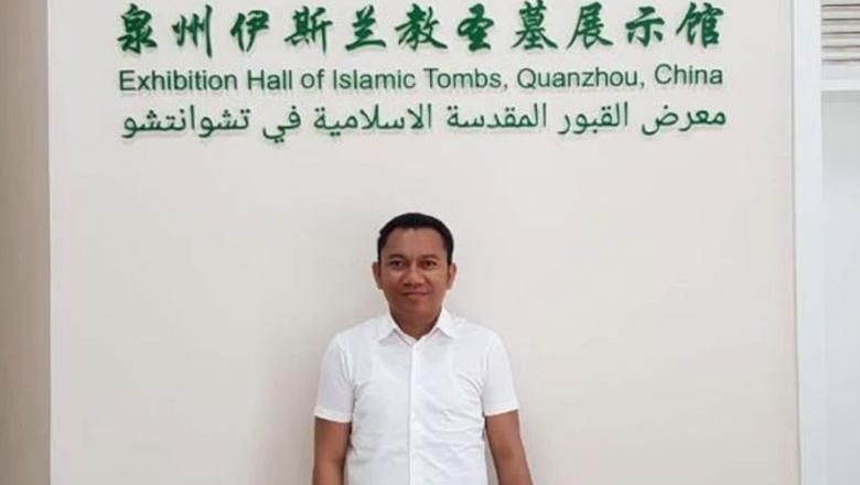 Poros Maritim Dunia dan Kemitraan Strategis Indonesia-China Poros Maritim Dunia dan Kemitraan Strategis Indonesia-China