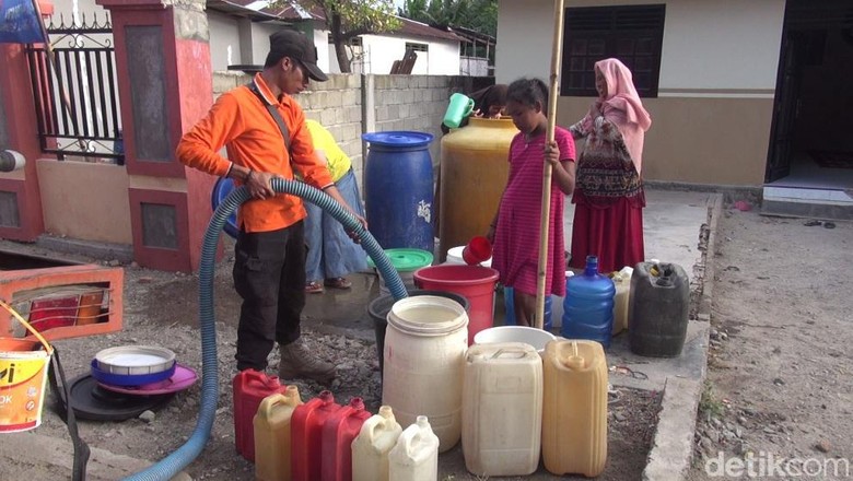 Polisi Geledah Rumah Dinas Wabup Bone Terkait Kasus Korupsi Pengadaan Buku