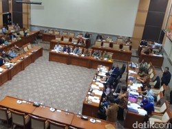 DPR-Pemerintah Raker Bahas RUU Pemasyarakatan