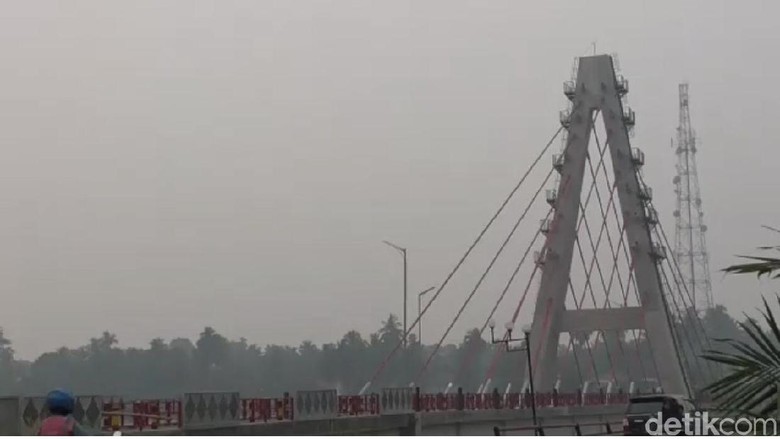 Kabut Asap Pekat Masih Selimuti Dharmasraya Sumbar